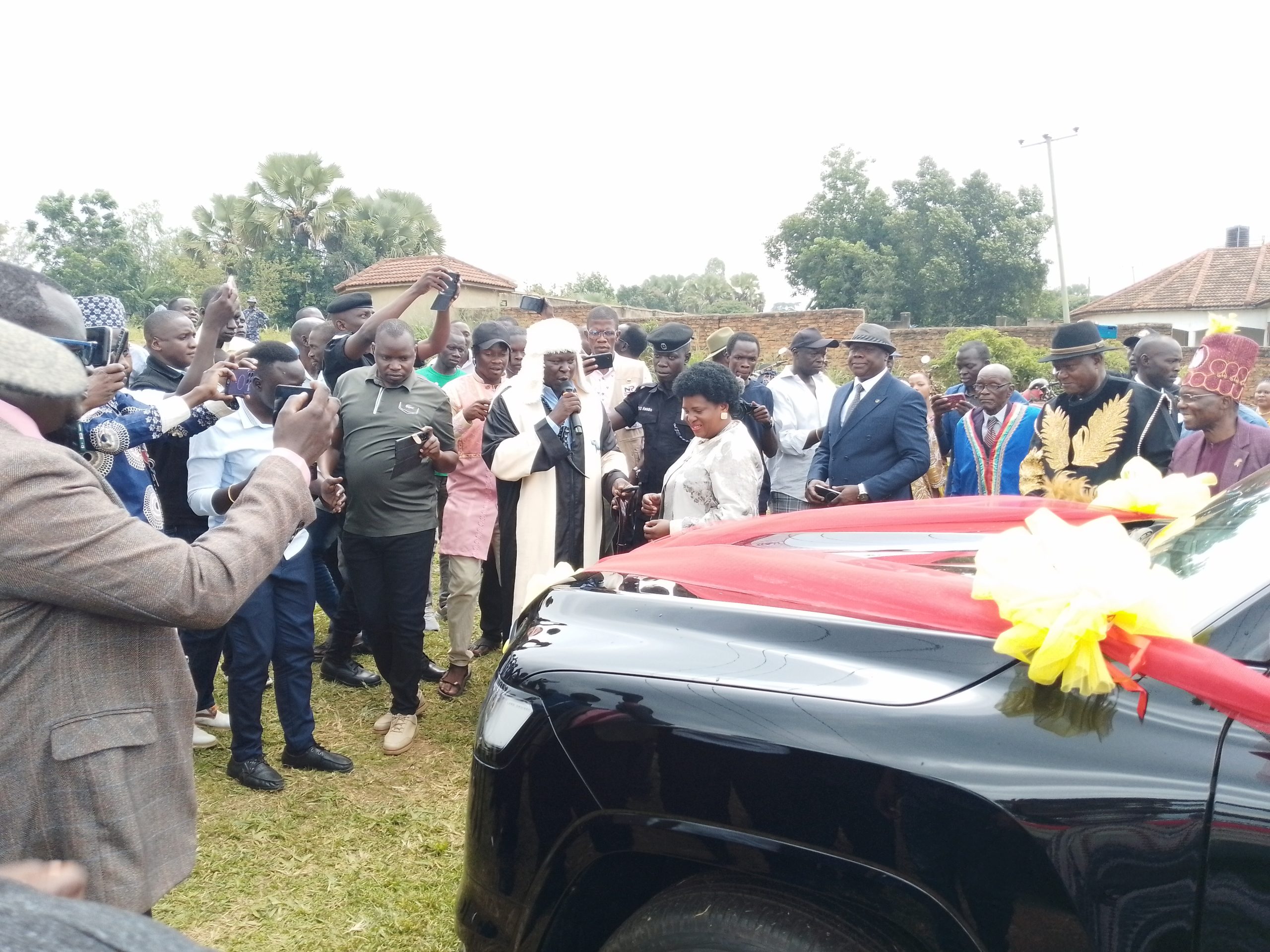 Government Hands Over Official Vehicles to Lango Paramount Chief in Grand Ceremony at Lango Cultural Center.